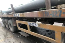 Xe đầu kéo đâm vào rải phân cách, tài xế tử vong tại chỗ