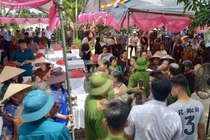 "Sóng ngầm" chùa Nga Hoàng: Đệ tử ông Lê Hữu Long tiếp tục gây hấn