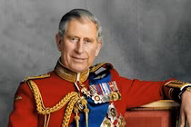 Vua Charles III giữ sự dẻo dai chỉ với 11 phút tập luyện mỗi ngày