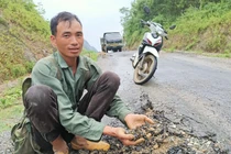 Vụ đường 70 tỷ đồng vừa làm xong “nát như tương“: Phát hiện 13 điểm hư hỏng