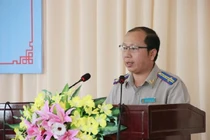 Cục trưởng thi hành án lộ clip nóng với sinh viên: Ngoại tình đến mức nào thì bị đi tù?