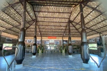 Độc đáo ngôi nhà làm từ vỏ bom, đạn chiến tranh