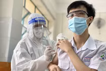 Học sinh lớp 6 ở TP.HCM chưa được tiêm vaccine COVID-19
