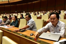 Quốc hội chính thức cấm dịch vụ kinh doanh đòi nợ thuê