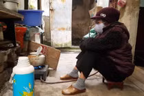 Bệnh nhân "xóm chạy thận" thế nào khi Viện Bạch Mai thành "ổ dịch" COVID-19?