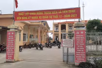 Vụ thu 100.000 đồng làm CCCD gắn chip: đình chỉ thêm 3 công an