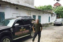 Không vay mượn, cầm đồ, cô gái vẫn bị gọi điện đòi nợ, dọa tạt a-xít cả nhà 