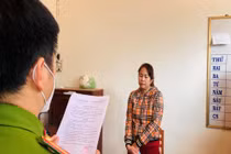 Bắt vợ Thượng tá biên phòng vụ 3 căn nhà ở An Giang chứa hàng lậu