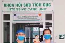 Bệnh nhân COVID-19 từng tổn thương gần như hoàn toàn 2 bên phổi đã hồi phục, ra viện