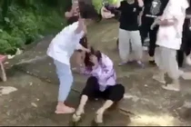 Nữ sinh Thanh Hóa bị đánh hội đồng dã man: "Công an đang xác minh"
