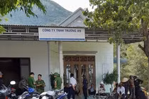 Quảng Bình: Người dân 'vây' mỏ đá phản đối hoạt động mất an toàn