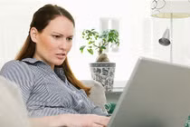 10 tính năng "quái dị" trên mạng xã hội 