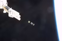 Vệ tinh siêu nhỏ "made in Vietnam" phát tín hiệu đầu tiên