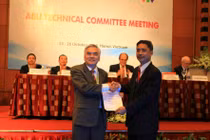 AVG giành giải bài báo kỹ thuật hay nhất của ABU năm 2013