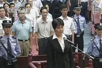 Bạc Hy Lai bị vợ "phản"?