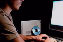  Những hacker đình đám nhất lịch sử làng công nghệ TG 