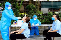 COVID-19 sáng 10/11: 3.350 ca nặng, F0 tăng nhanh