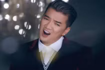 Đàm Vĩnh Hưng kiếm tiền thế nào... sống sang như ông hoàng?