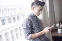 Nhắn tin hỏi thăm crush mà chưa hồi âm, anh chàng lên mạng xin cao kiến