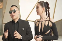 Vũ Khắc Tiệp, Ngọc Trinh trổ tài nói tiếng Anh... còn lâu mới hiểu