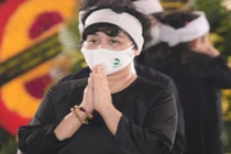 Xót xa NSND Minh Hằng chồng mất chưa lâu lại chịu tang bố