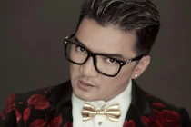 Đàm Vĩnh Hưng tuyên bố kiện bà Phương Hằng, có “chìm” giống Vy Oanh?