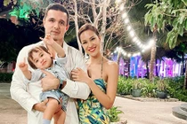 Vẻ đáng yêu của con trai MC Phương Mai và chồng Tây