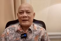 Lý do gì nghệ sĩ Tấn Hoàng bất ngờ xuống tóc, nguyện ăn chay?