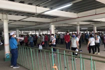 Đồng Nai: Bỏ giấy đi đường đối với công nhân đi làm