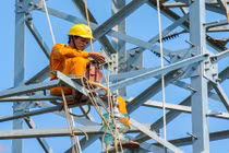 Tiền điện khắp nơi lại tăng vọt