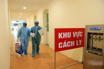 Từ 1/7, thí điểm cách ly 7 ngày với hành khách có hộ chiếu vắc xin