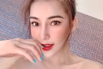 Lưu Đê Ly công khai ảnh “đập mặt xây lại”, soi nhan sắc hiện tại