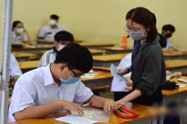 Bí thư TP.HCM đồng ý hoãn kỳ thi vào lớp 10