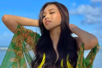 Đỗ Thị Hà mặc áo tắm khoe dáng ở Miss World 2021