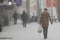 Bão tuyết gây gián đoạn giao thông tại Trung Quốc