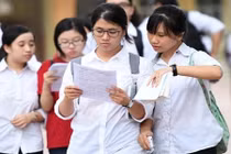 Hà Nội yêu cầu học sinh lớp 9, 12 không rời thành phố đến khi thi xong