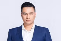 Việt Anh tài giỏi sao được xét tặng danh hiệu Nghệ sĩ Ưu tú?