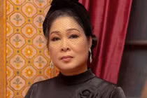 NSND Hồng Vân cúi đầu xin lỗi vì quảng cáo sai sự thật