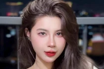 Hot streamer nóng bỏng top đầu làng game Việt khiến fan nam vỡ mộng vì...