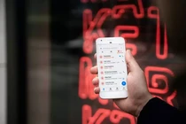 Thấy dấu + trên đầu số điện thoại nháy máy, coi chừng dính bẫy lừa 