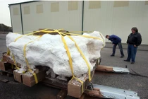 Khai mở khối đá khổng lồ phong ấn 20 "quái thú", bàng hoàng sự thật 