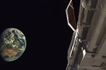 Mỹ công bố ảnh chụp máy bay vũ trụ tuyệt mật, lộ chi tiết sốc 