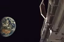 Mỹ công bố ảnh chụp máy bay vũ trụ tuyệt mật, lộ chi tiết sốc 