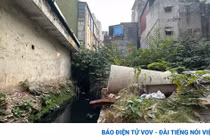 Cận cảnh mương Thụy Khuê vẫn nhếch nhác sau 12 năm triển khai