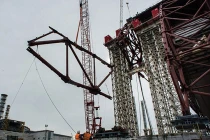 Cận cảnh công trường xây "nhà mồ" khủng nhất TG