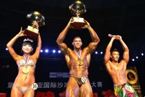 “Cơ bắp cuồn cuộn” của các nữ thí sinh thi thể hình