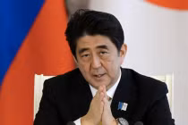 Nhật khích Trung Quốc chống Mỹ