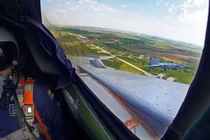 Tận hưởng bầu trời cùng tiêm kích siêu thanh MiG-31