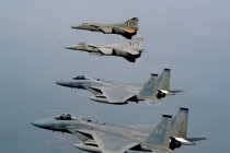 Không quân Ấn Độ đã giúp Mỹ “tỉnh ngủ” thế nào?