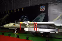 Tiêm kích F-CK-1 Đài Loan có thể phá hủy căn cứ TQ